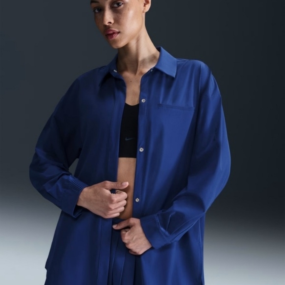 Nike 24.7 PerfectS tretch Women's Dri-FIT Oversized Long-Sleeve Shirt Size Small